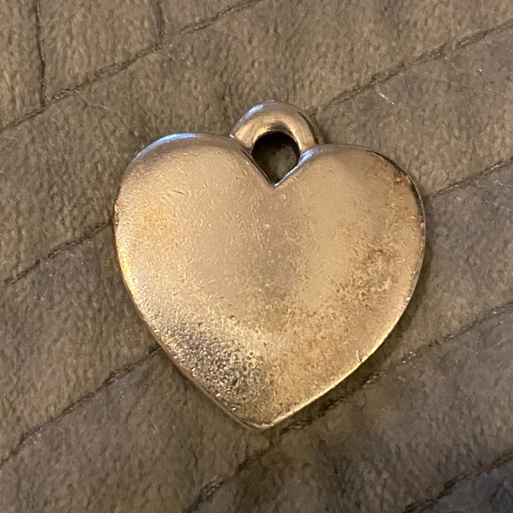 James Avery heart charm - Picture 2 of 2